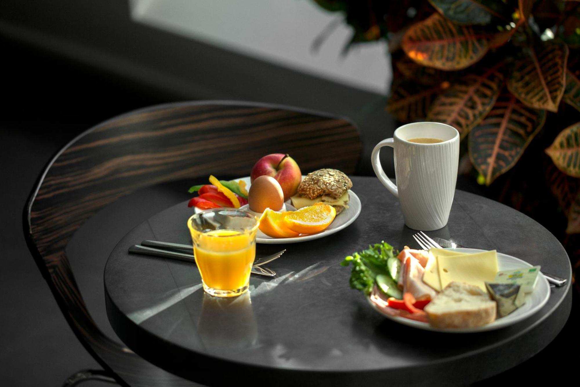 Wakeup - Aarhus Hotel Luaran gambar